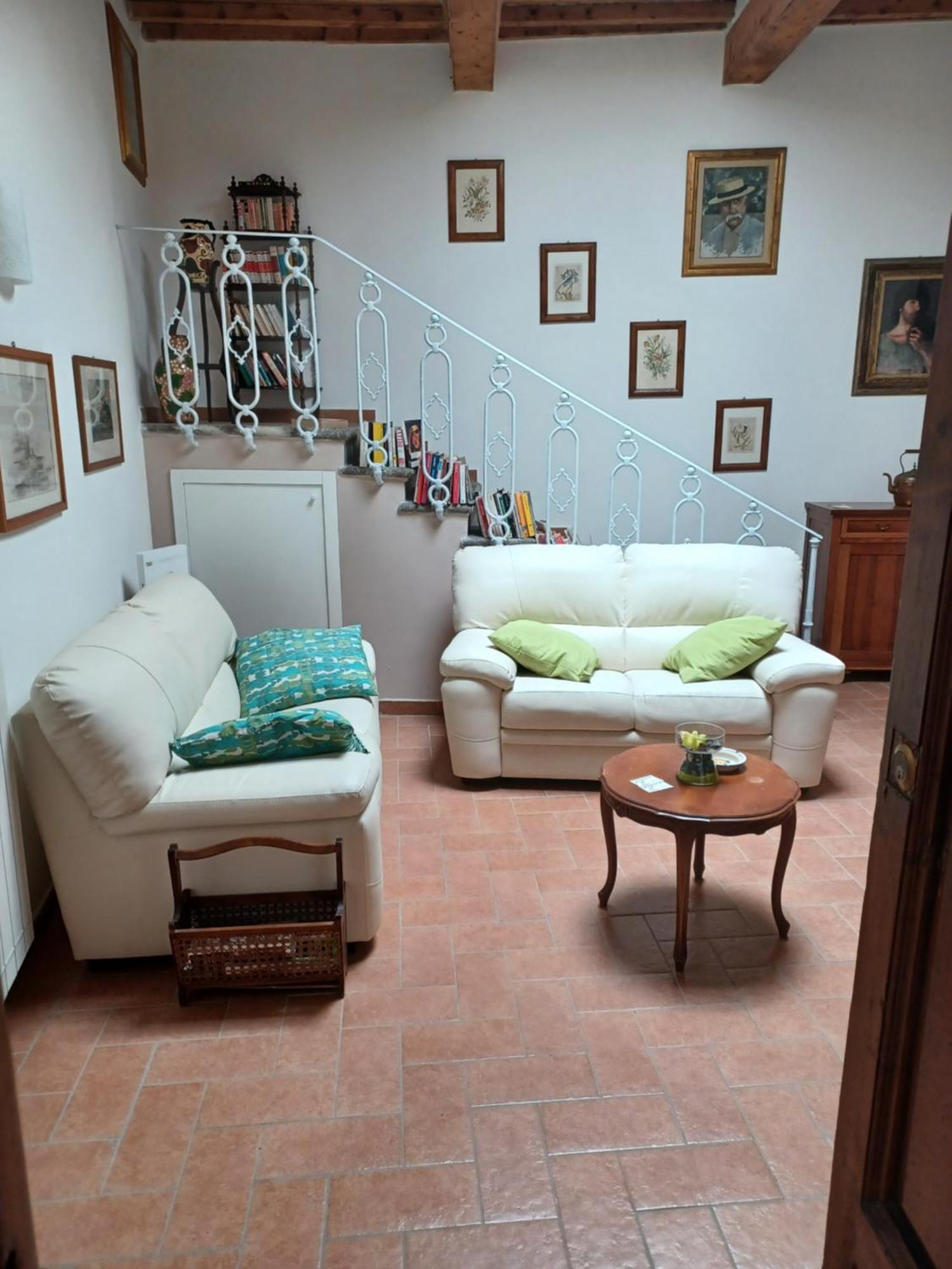 ホテル Casa Di Adriano ラディコーファニ エクステリア 写真